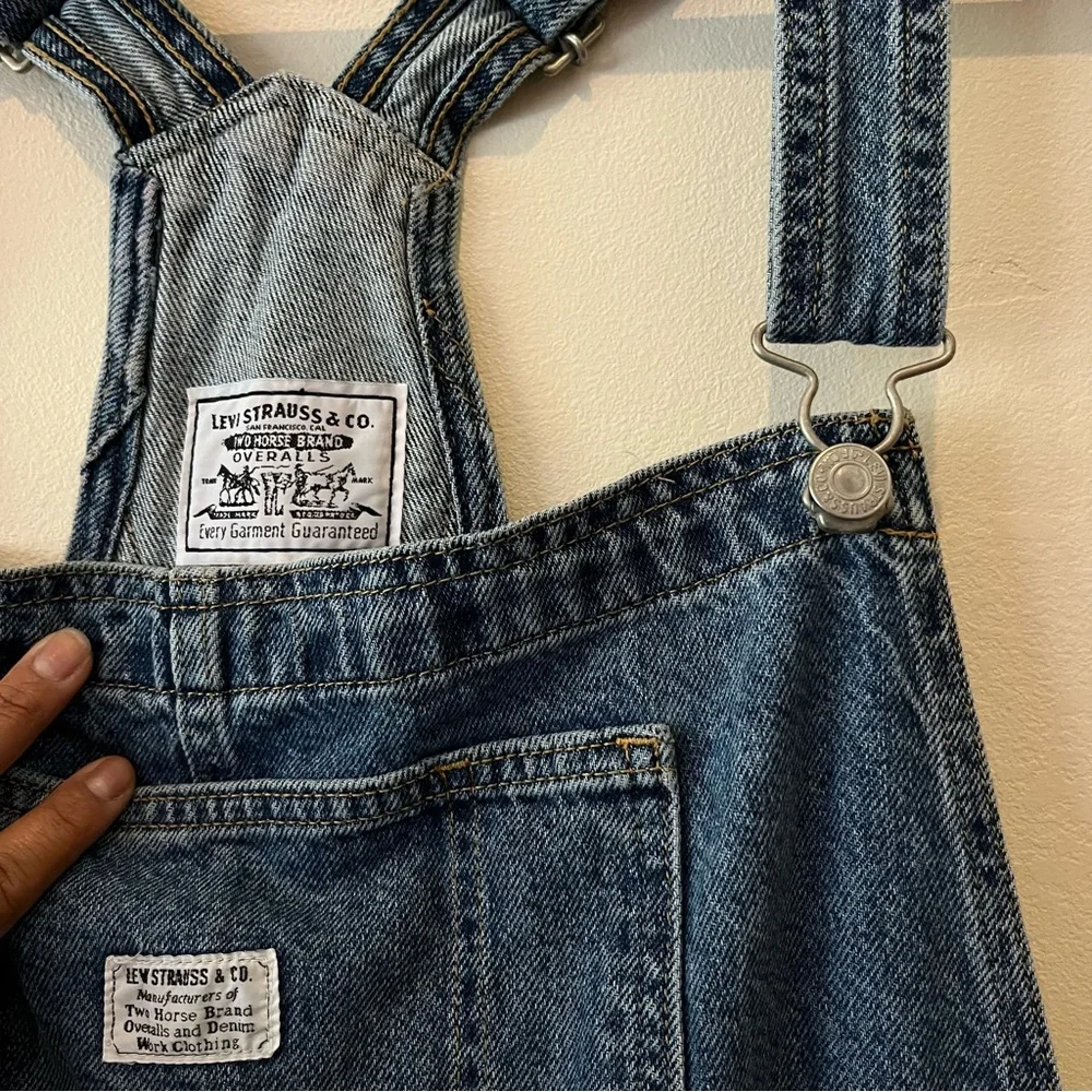 Levi’s Utility Lightweight Shortalls Overalls Denim - Picture 8 of 14